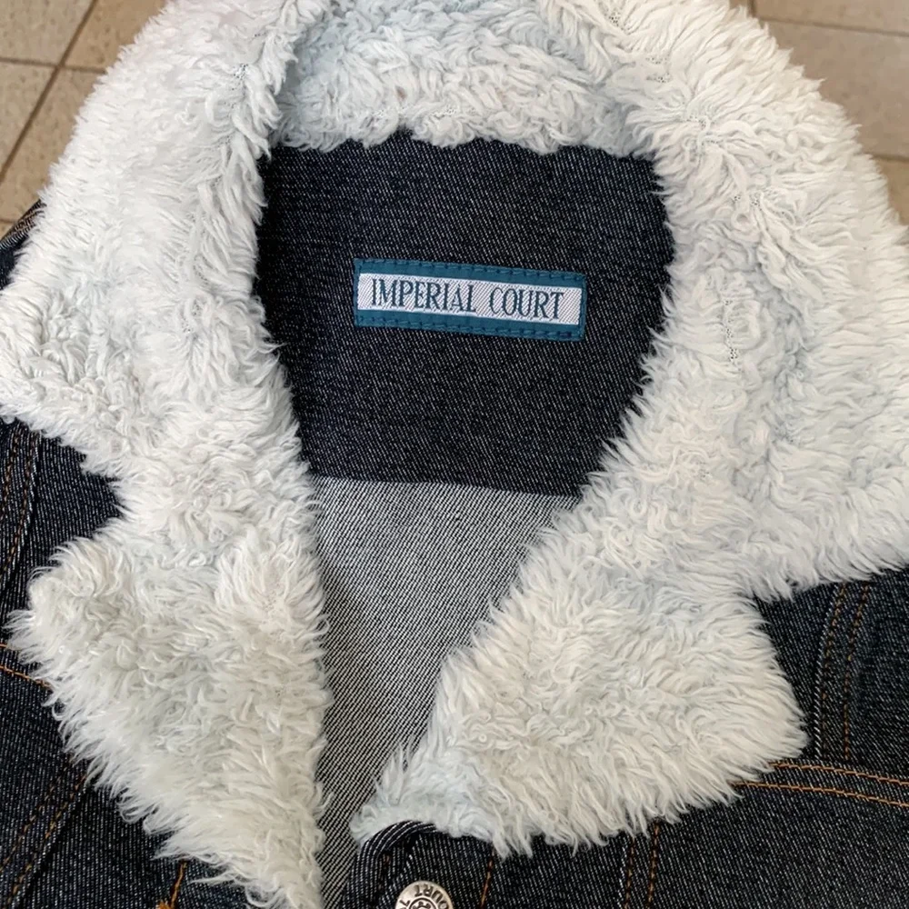 Women’s Jean Jacket - Picture 7 of 11